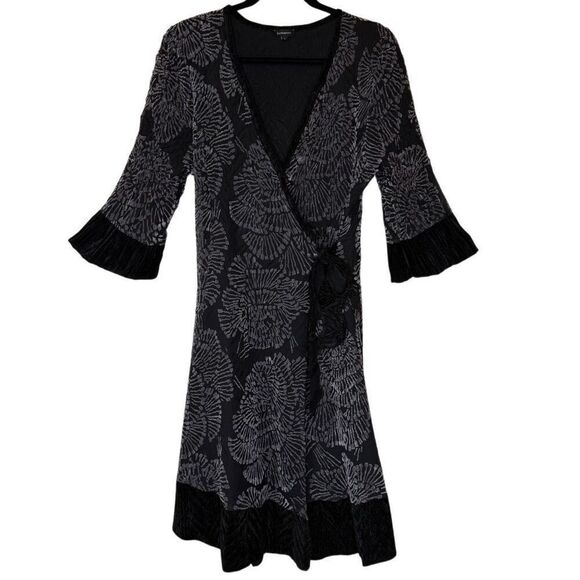 Komarov Black and Gray Velvet Flocked Wrap Dress Size L - Picture 1 of 16